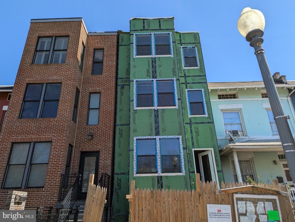 2623 Sherman Avenue NW, Washington