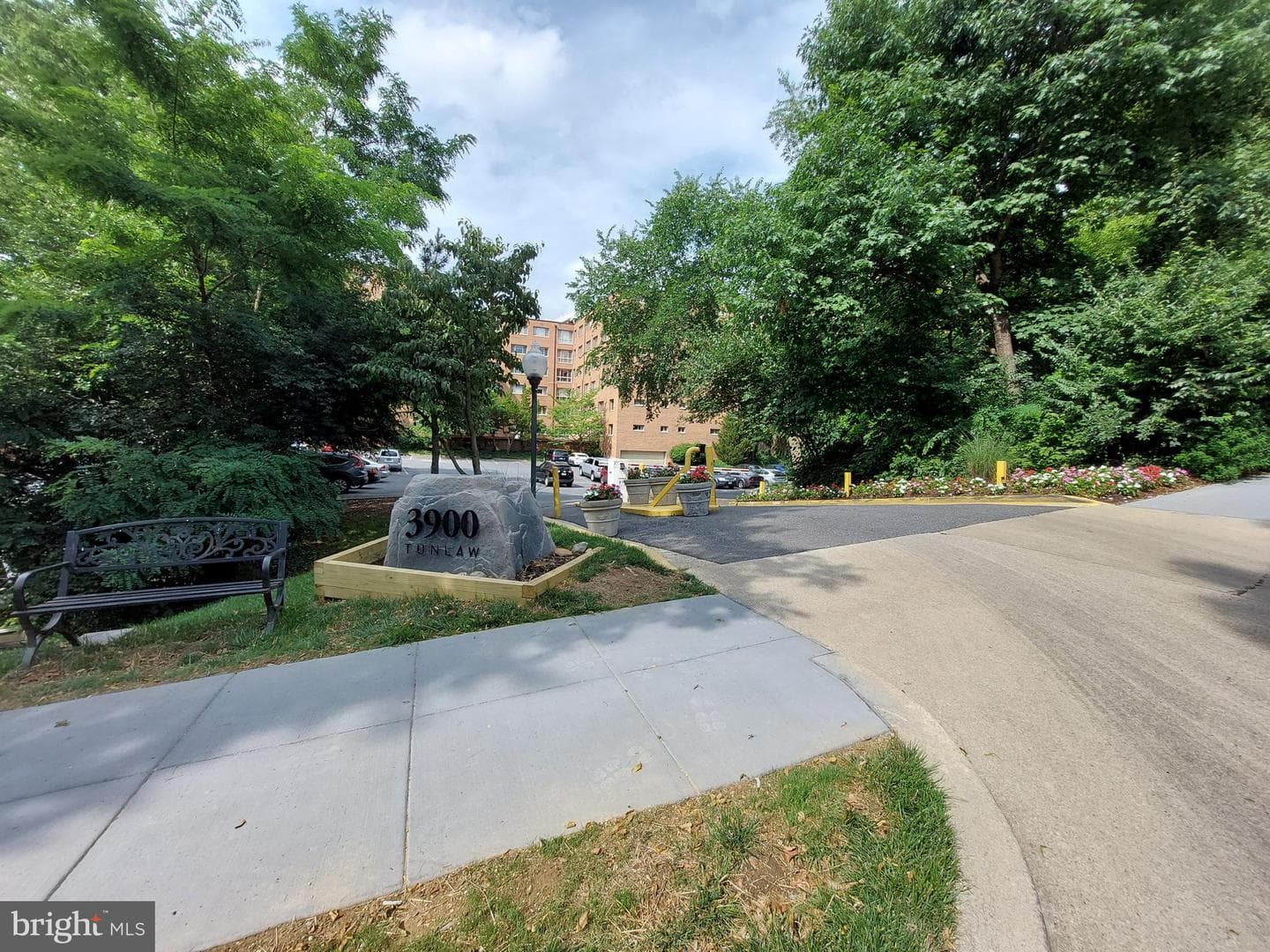 3900 Tunlaw Road NW #206 photo 27