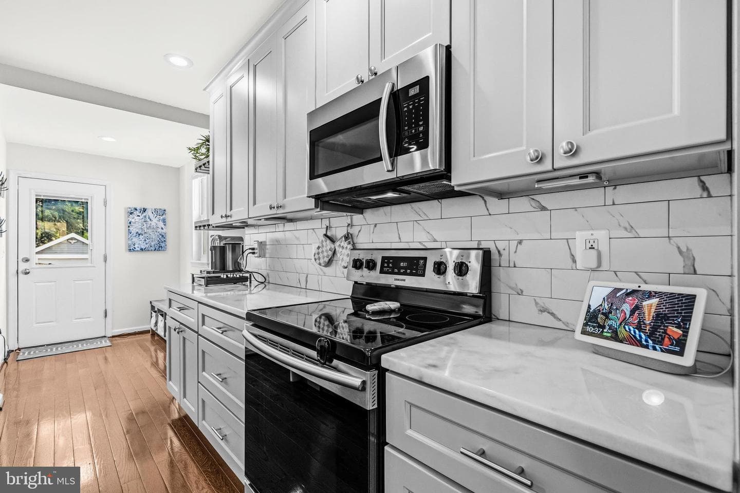 236 Peabody Street NW photo 9