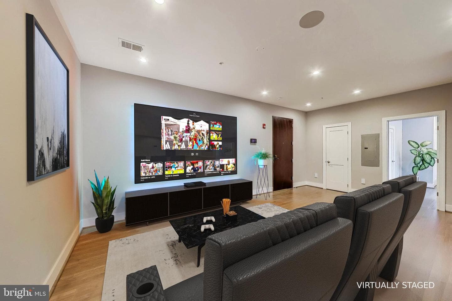 625 Park Road NW #206 photo 3