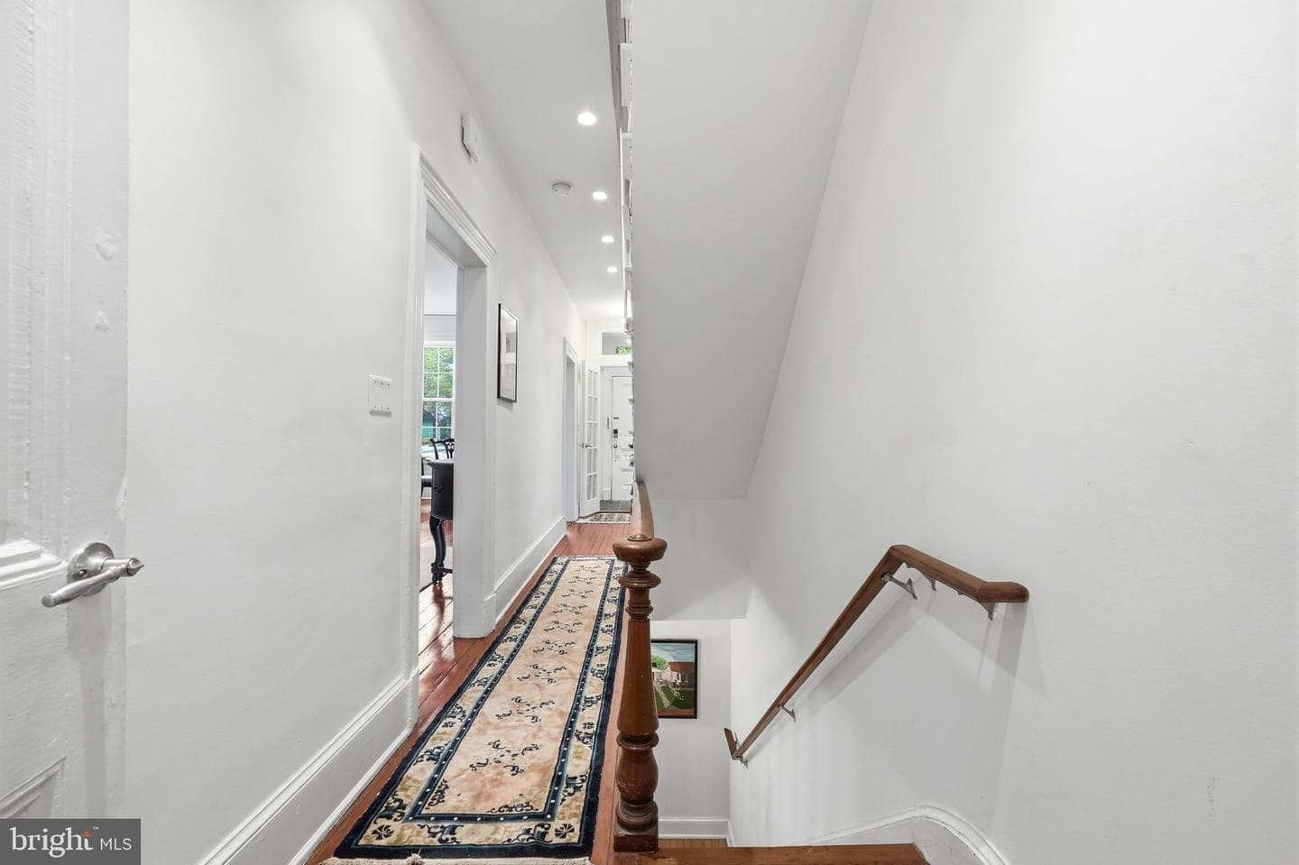 319 C Street SE photo 22