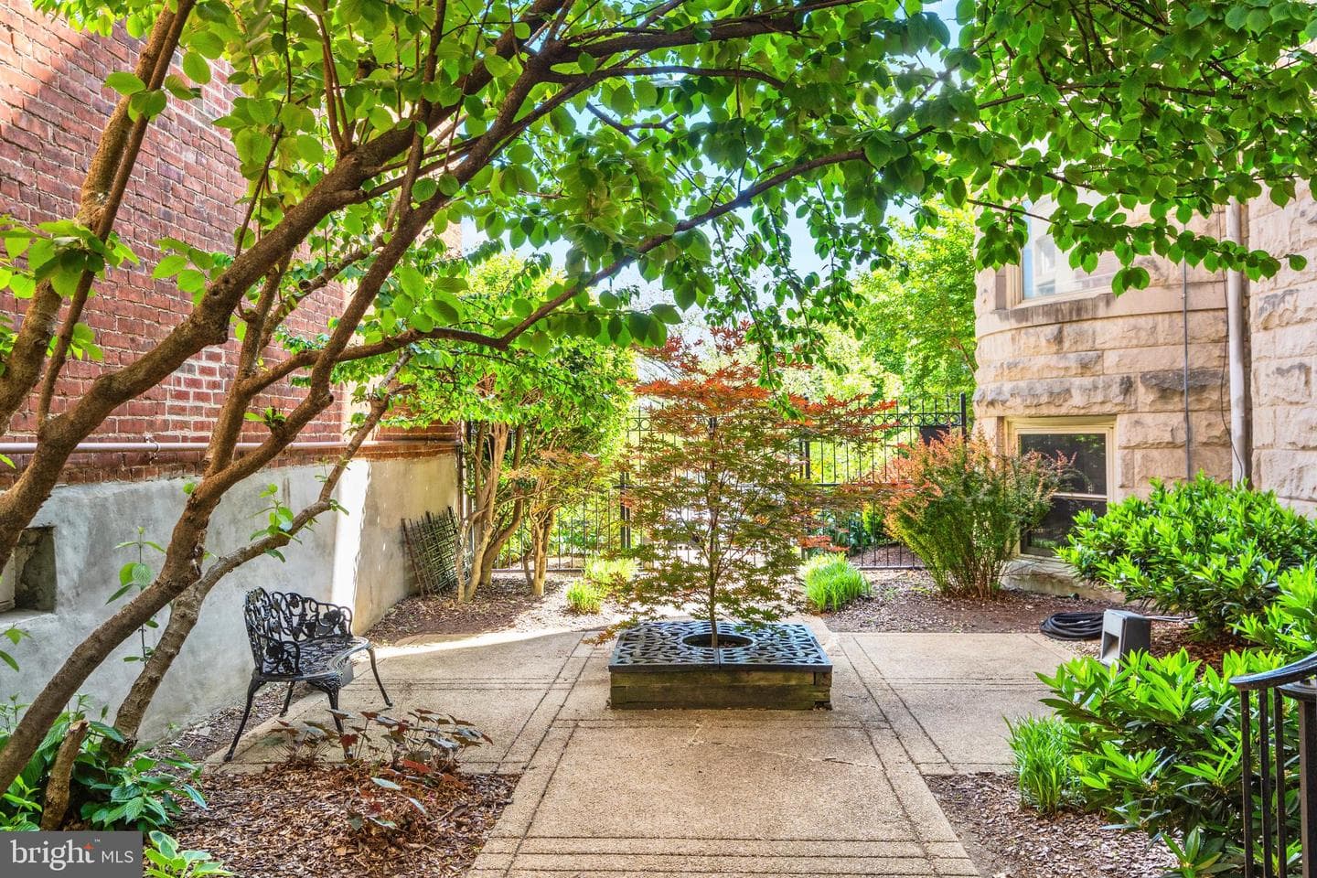 2107 S Street NW #a photo 5