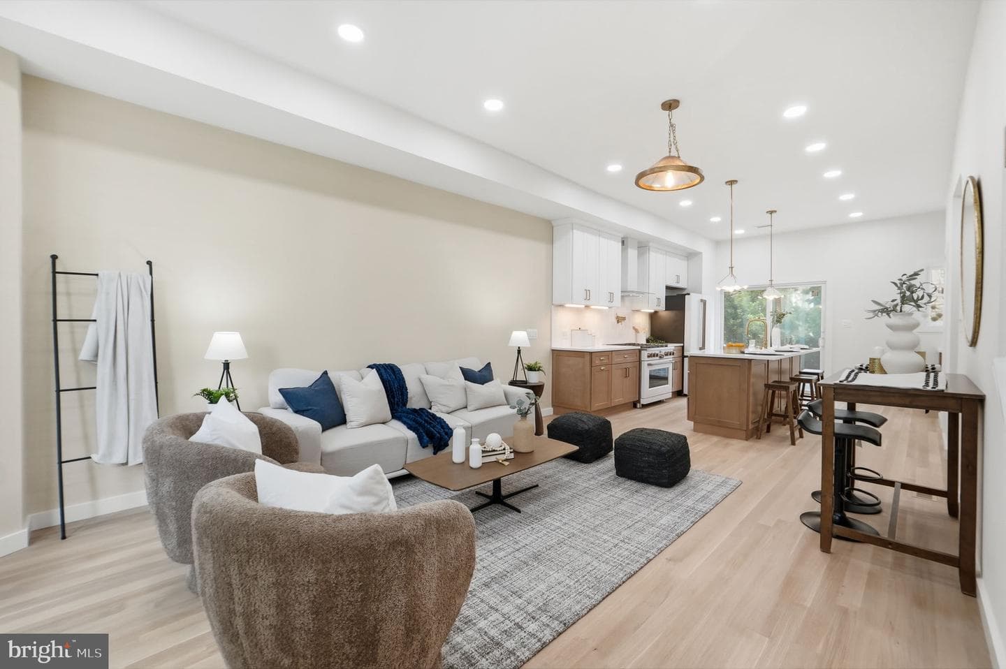 1827 Vermont Avenue NW photo 4