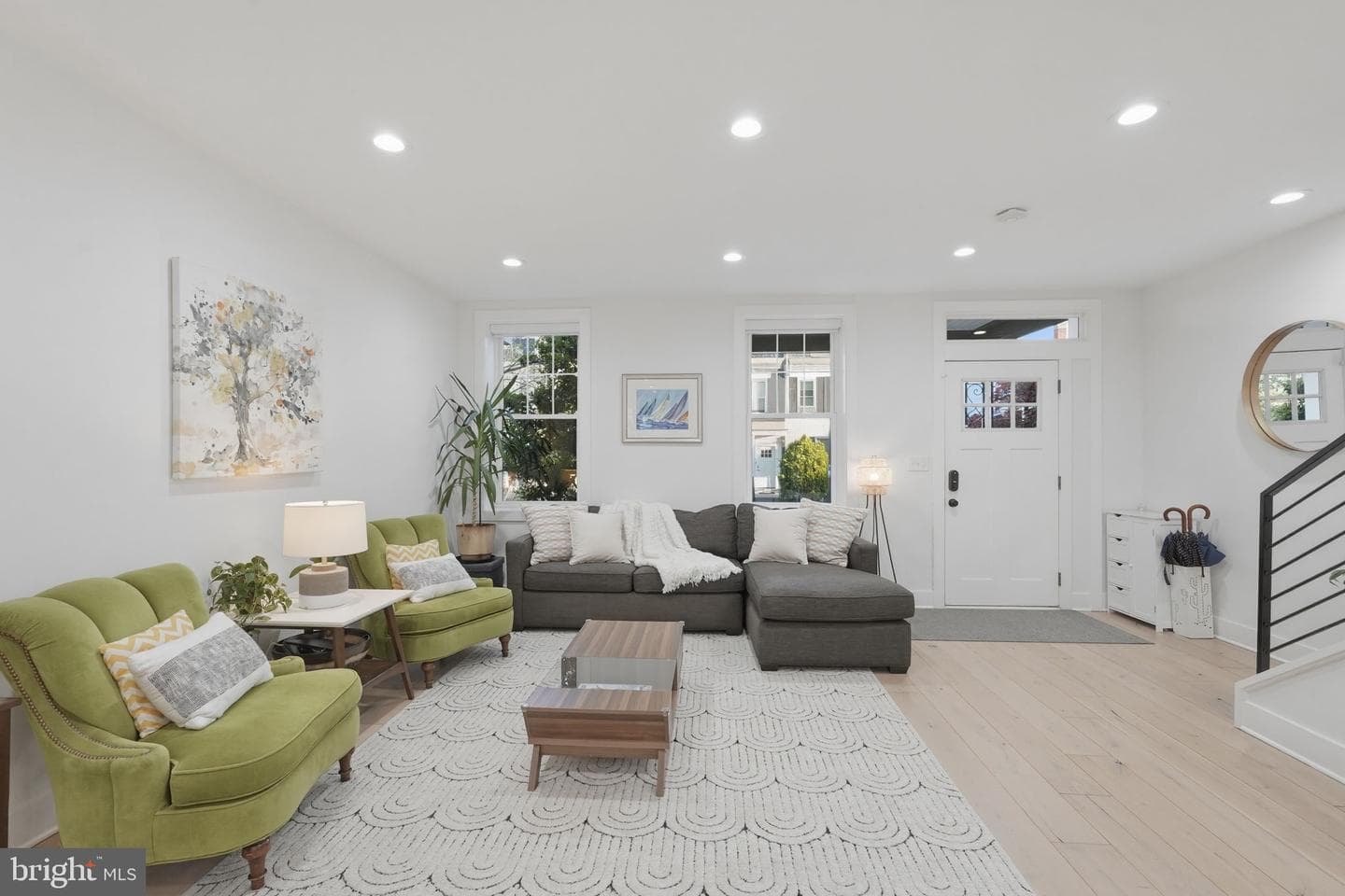 445 Kenyon Street NW photo 6