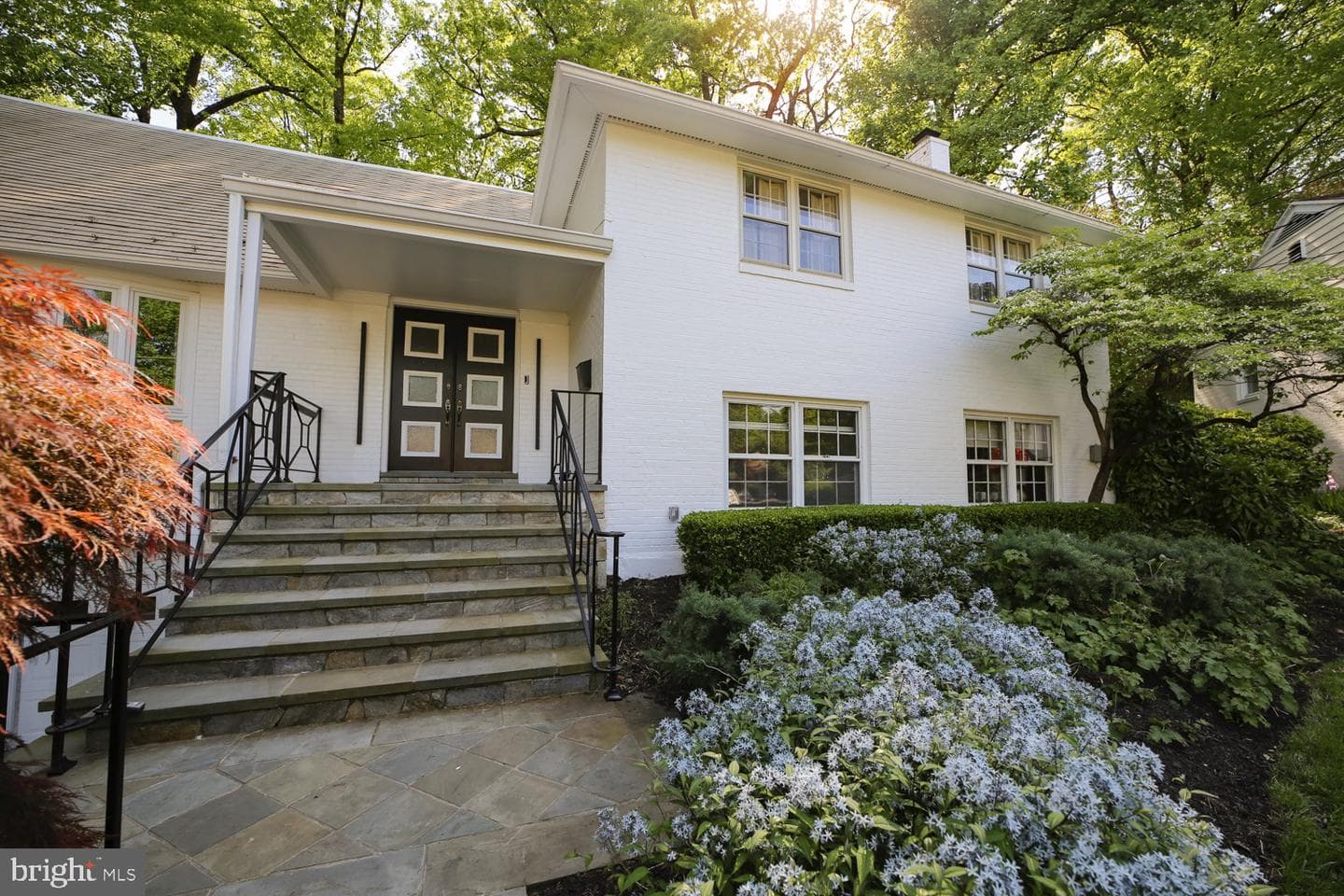 2824 Ellicott Street NW photo 4