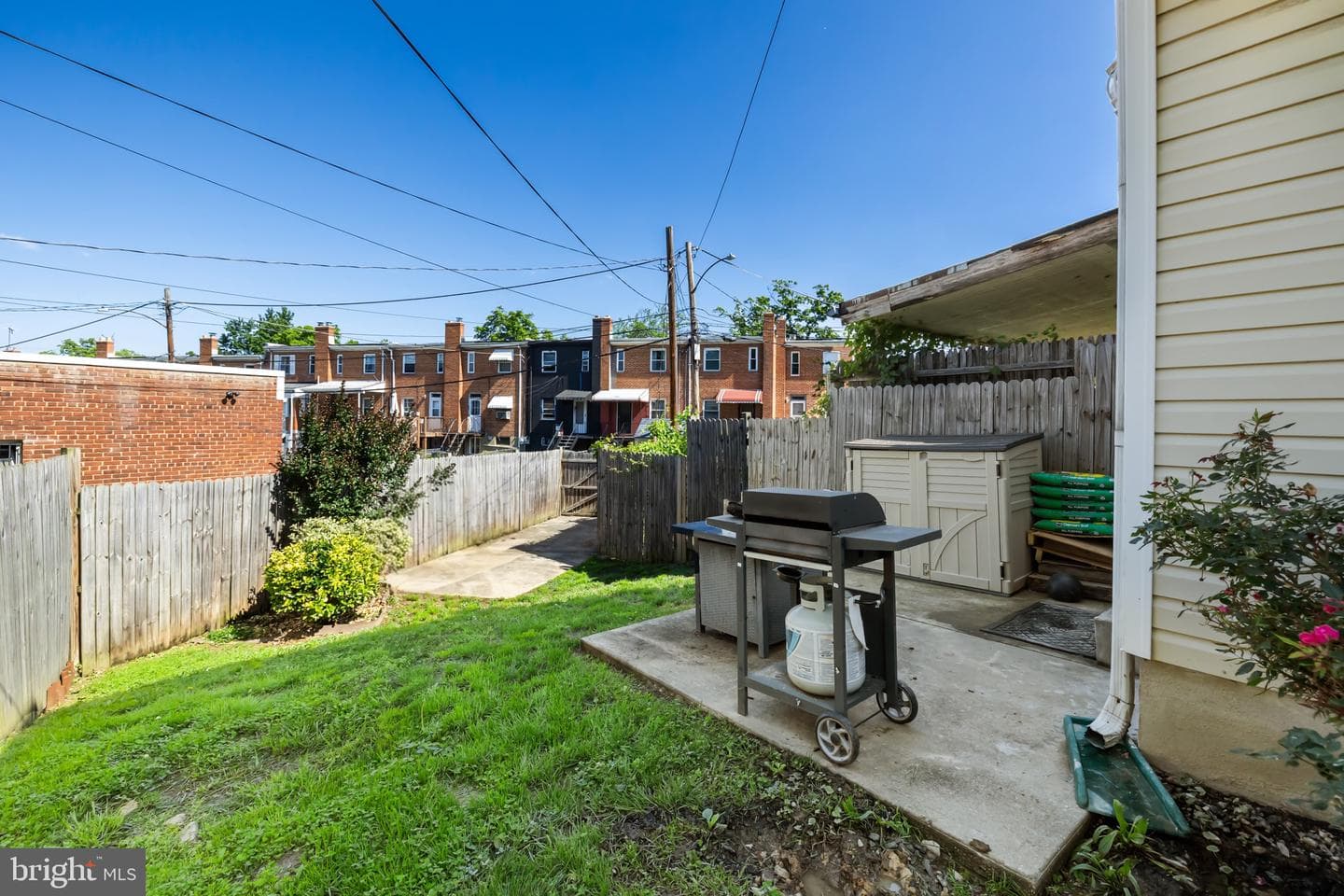 108 Kenilworth Avenue NE photo 31