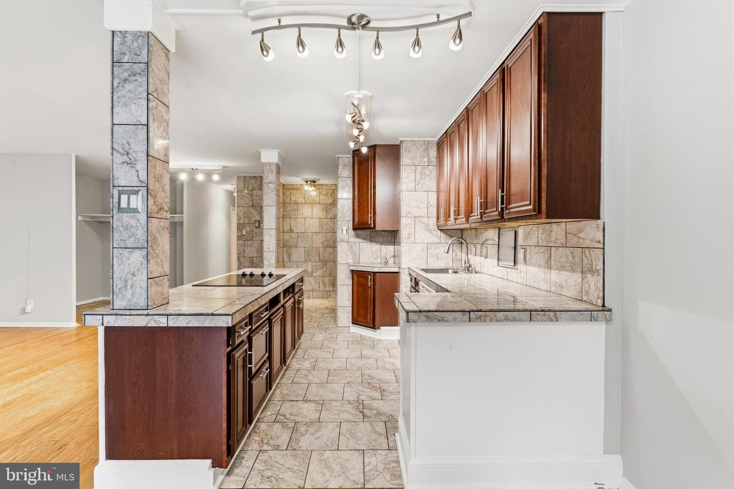 410 O Street SW #106 photo 11