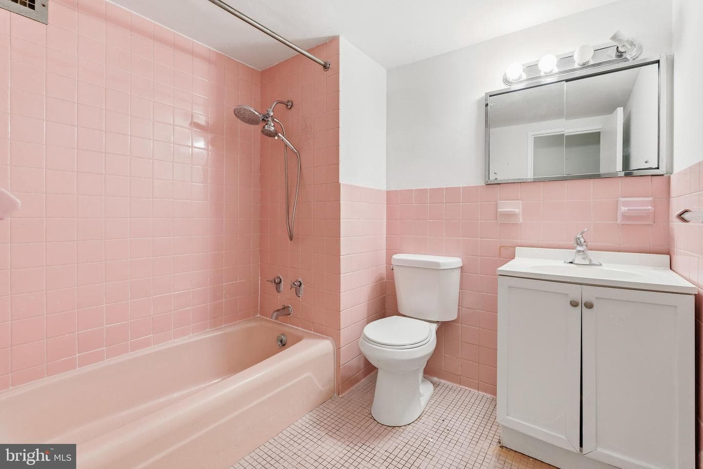 410 O Street SW #106 photo 19
