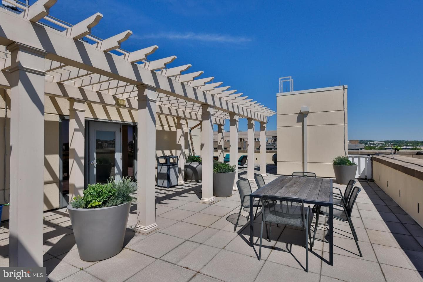 301 Massachusetts Avenue NW #204 photo 35