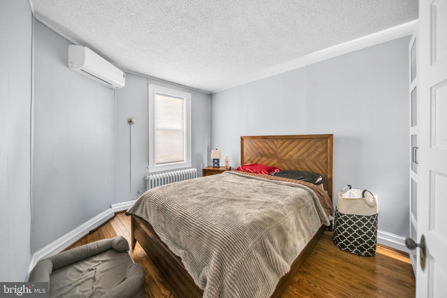 1118 Staples Street NE photo 12