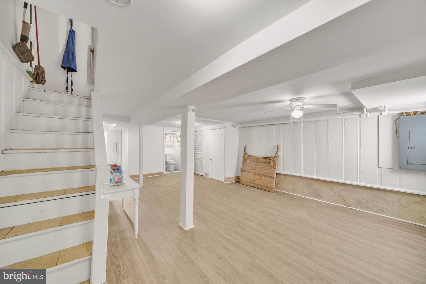 1118 Staples Street NE photo 23