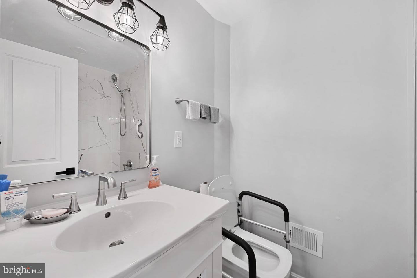 4107 4th Street NW photo 6