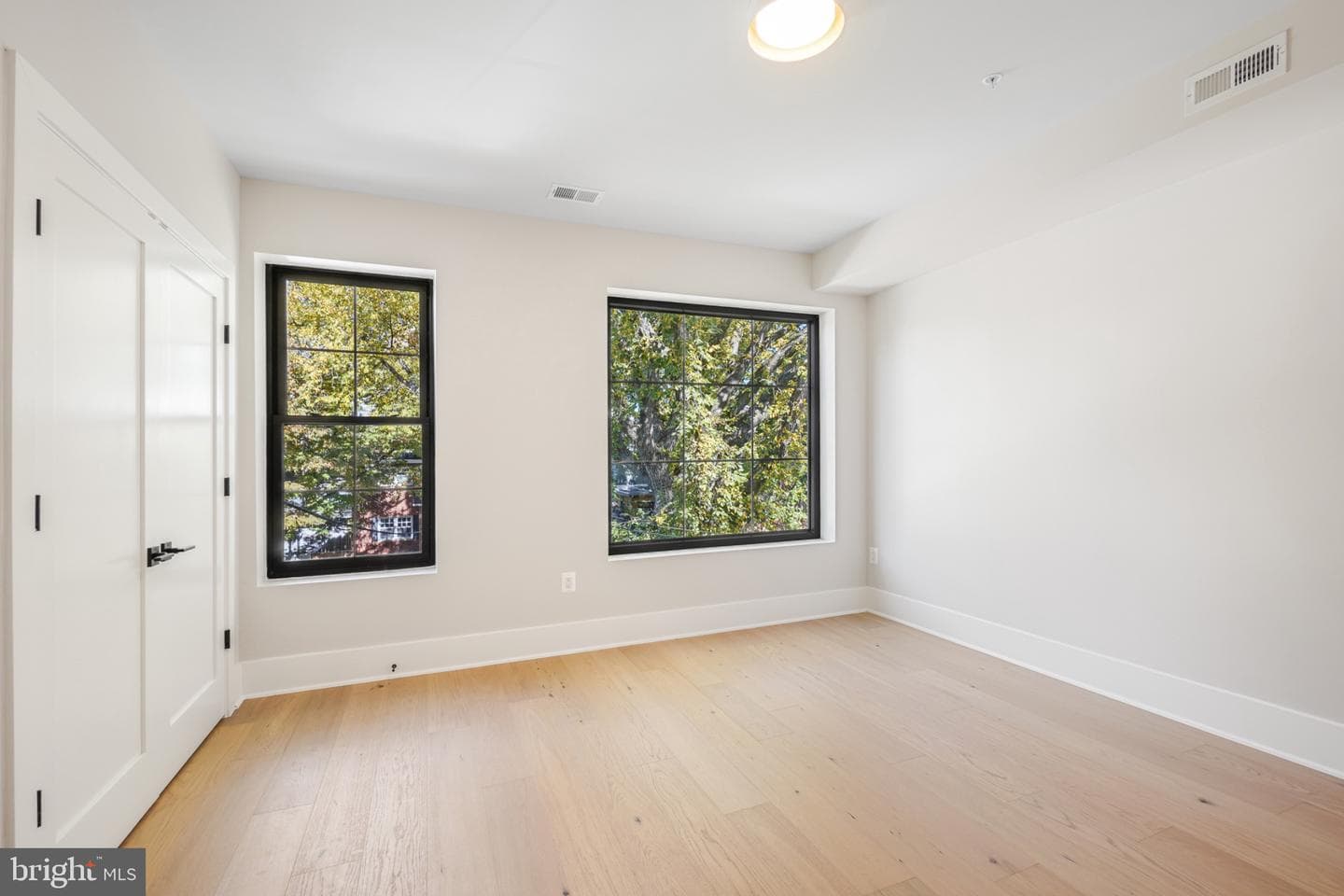4414 Harrison Street NW photo 17