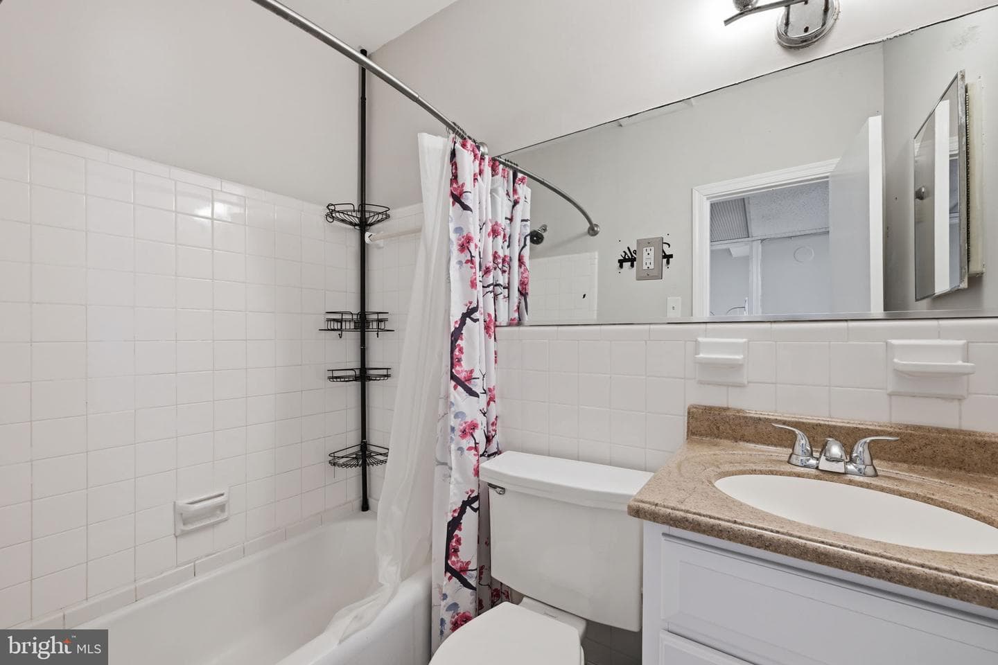 117 E Street SE #302 photo 15