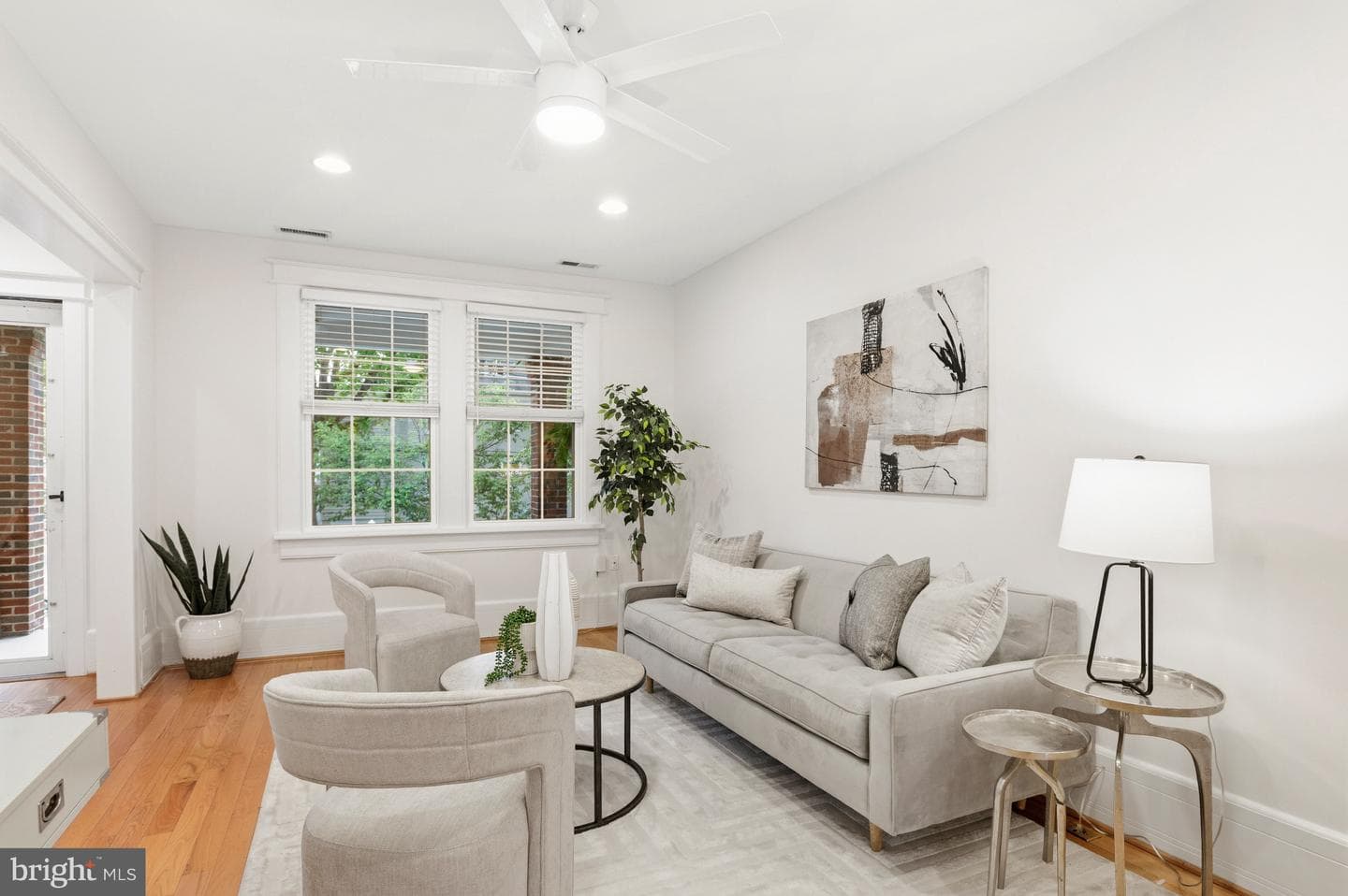 2442 39th Street NW photo 4