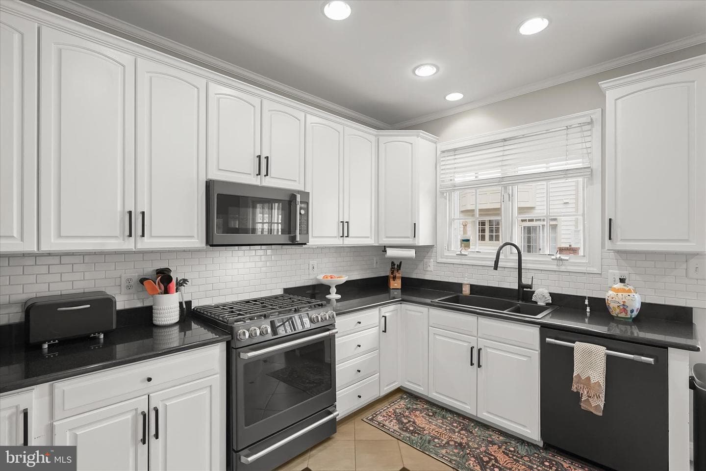 5350 43rd Street NW photo 7