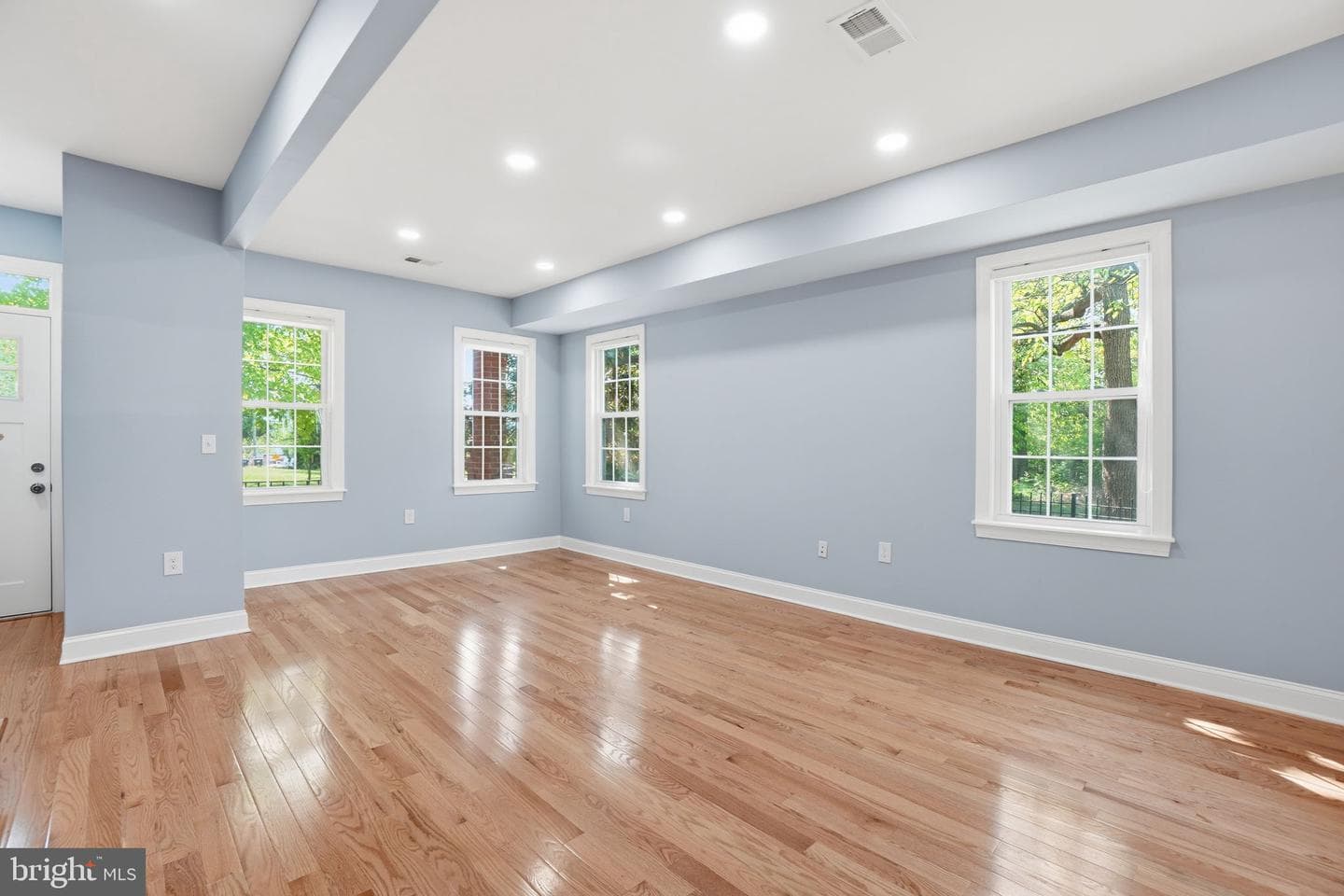 3337 5th Street SE photo 7