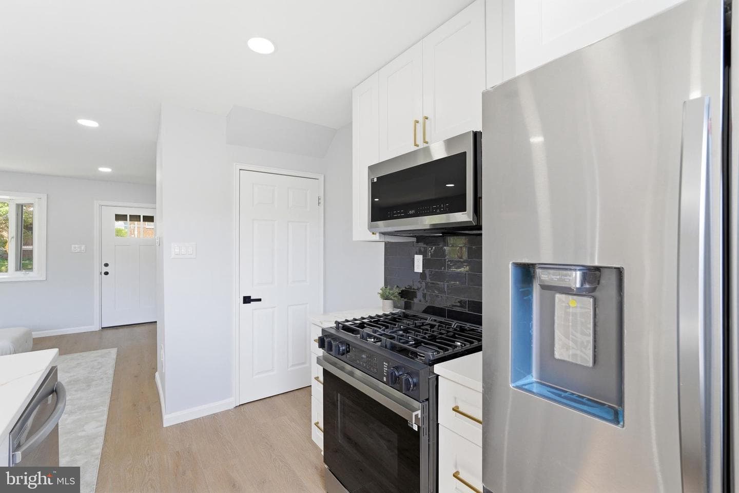 719 Hilltop Terrace SE photo 15