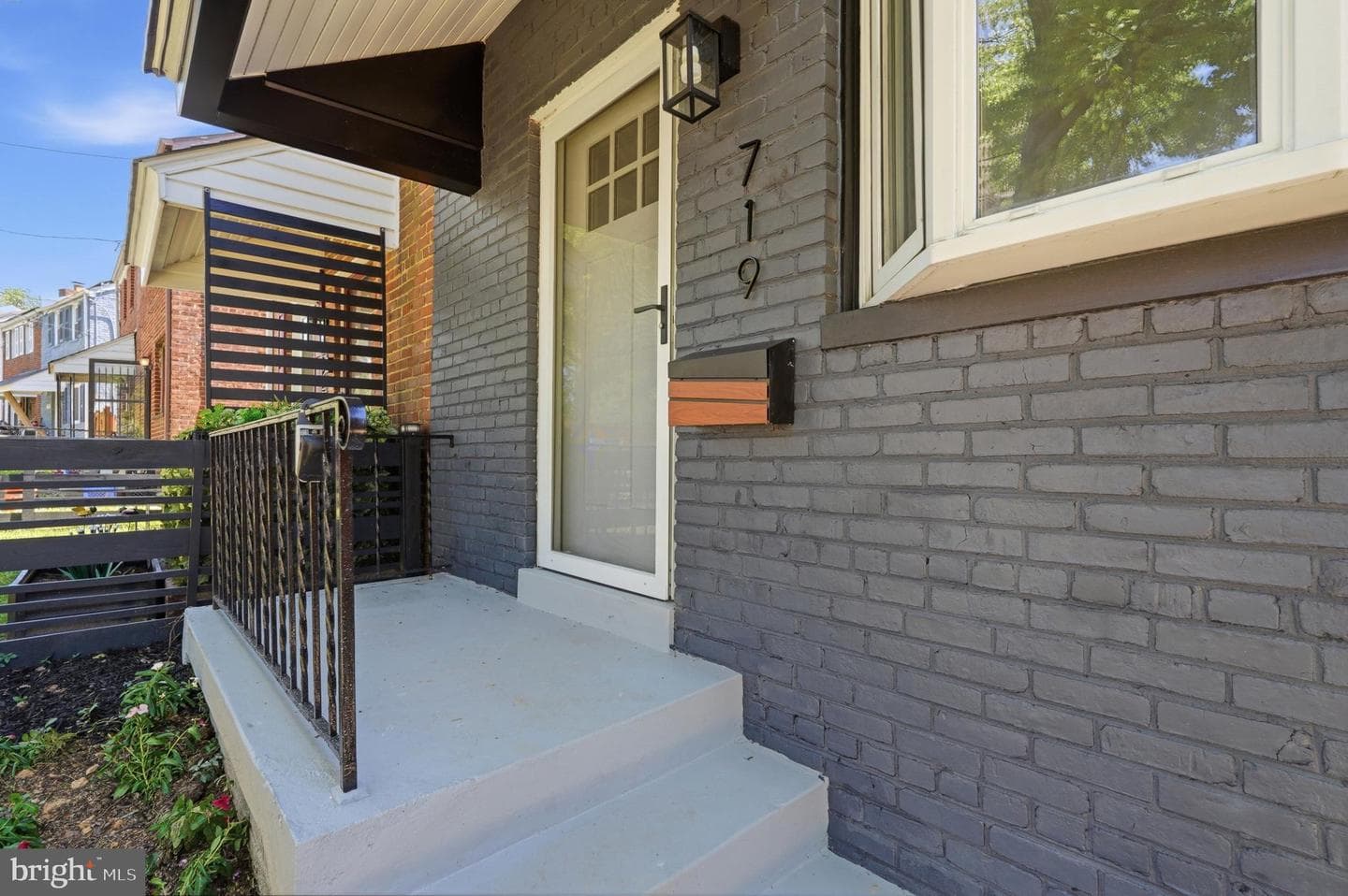 719 Hilltop Terrace SE photo 7