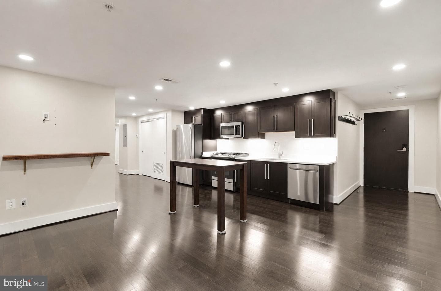 1331 K Street SE #102 photo 16