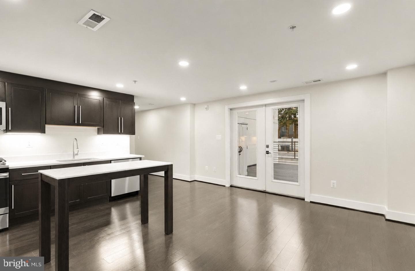 1331 K Street SE #102 photo 19