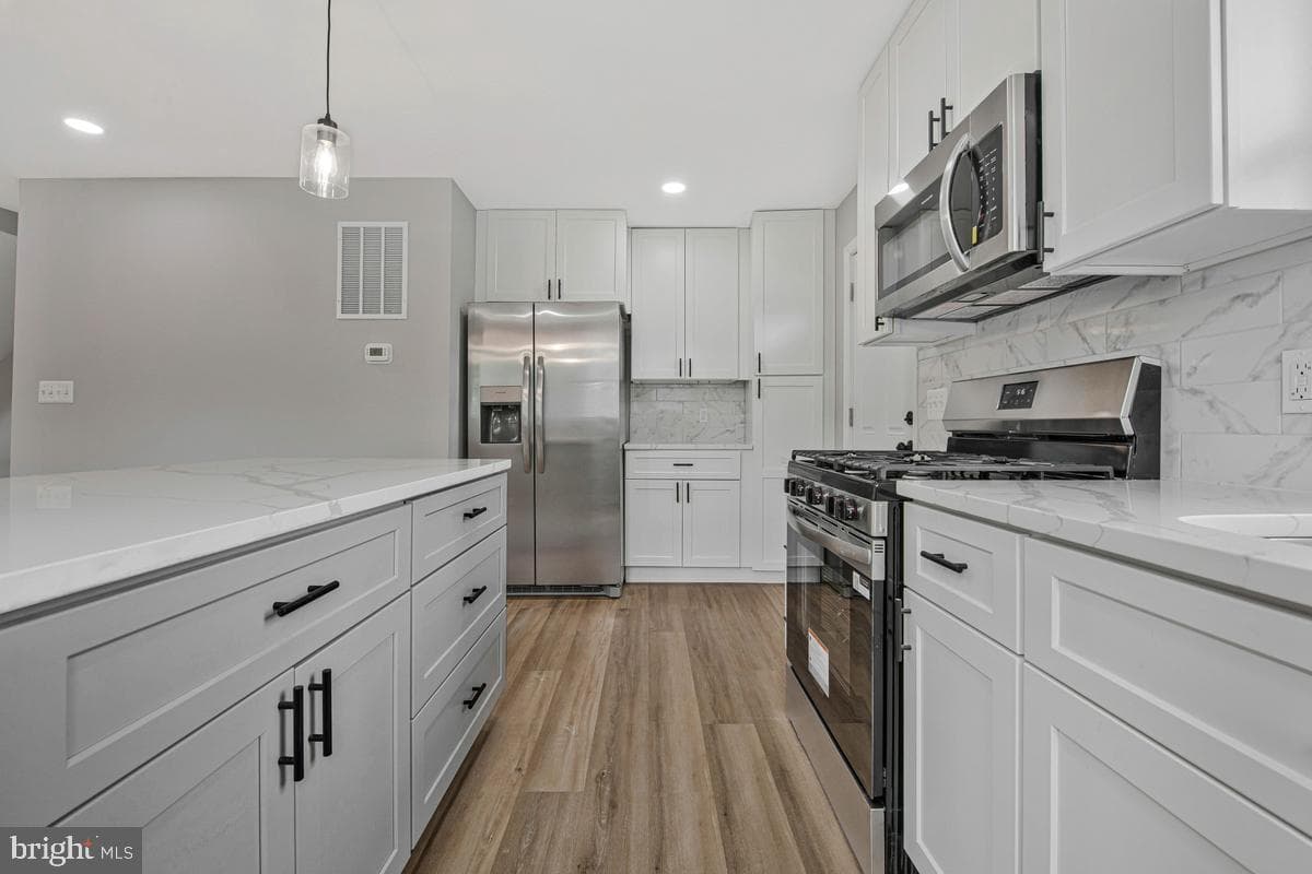 823 46th Street NE photo 19