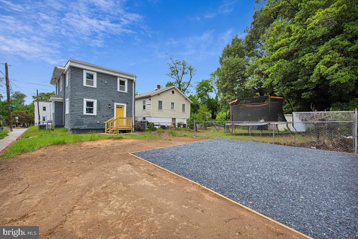 823 46th Street NE photo 44