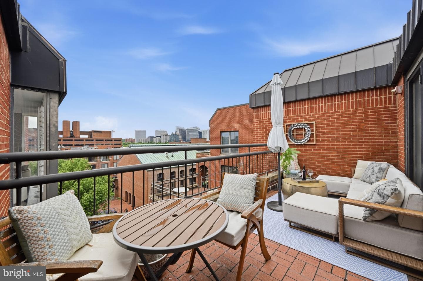 1080 Wisconsin Avenue NW #3016 photo 11