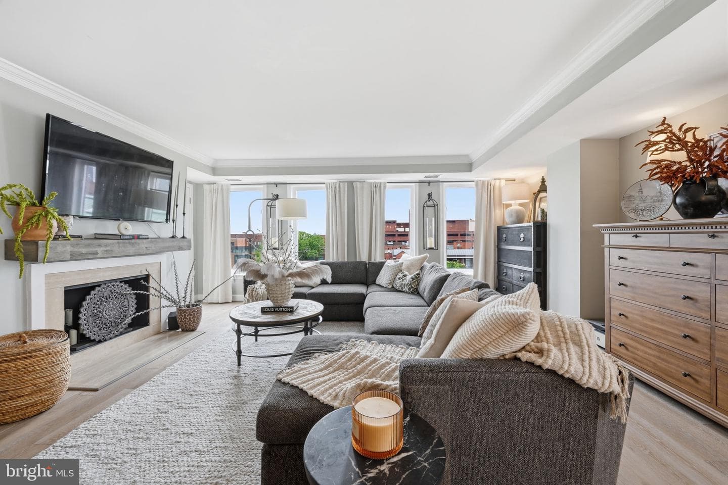 1080 Wisconsin Avenue NW #3016 photo 5