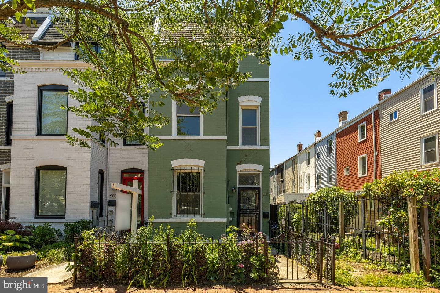 601 L Street NE, Washington