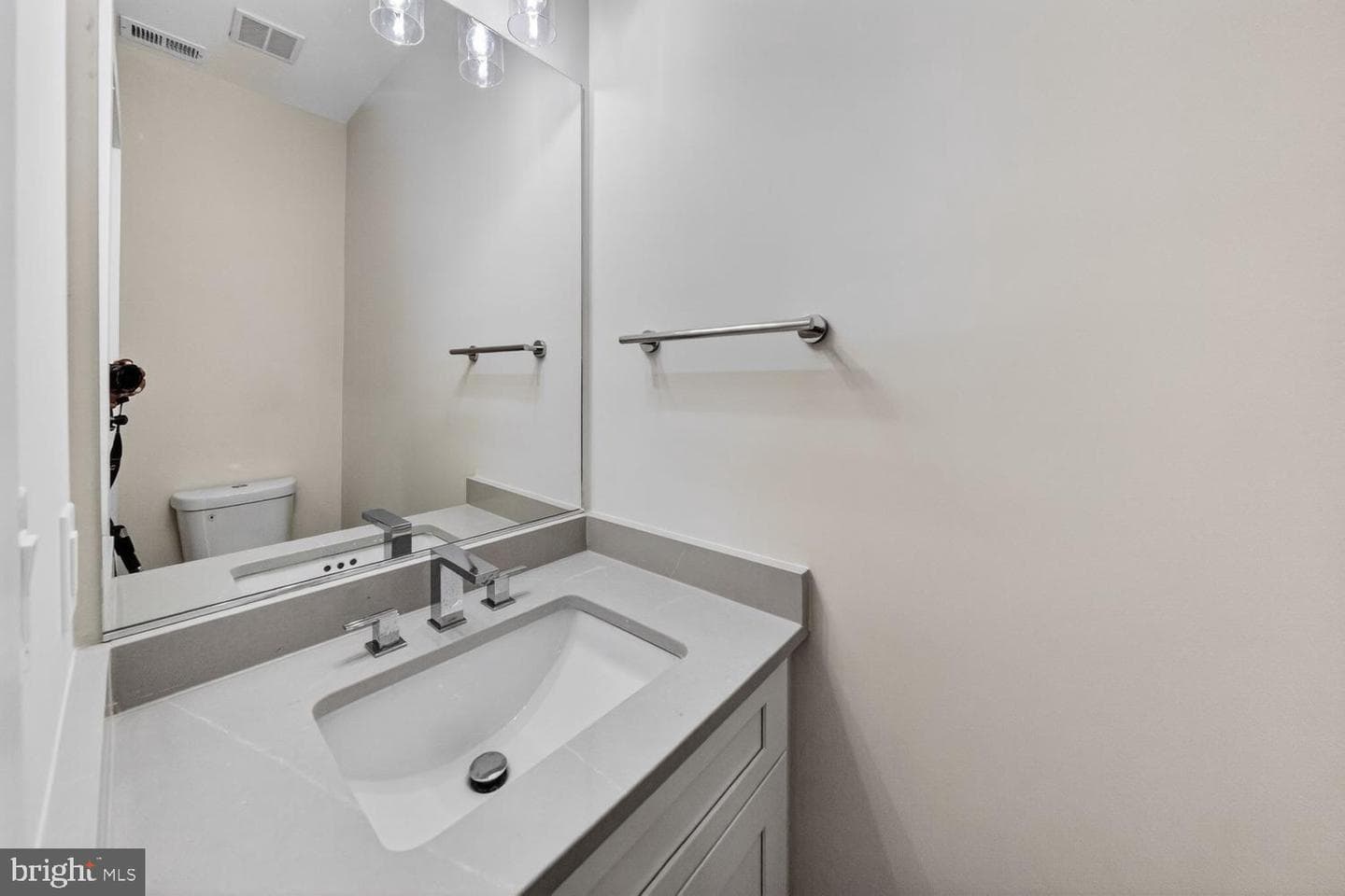 237 Rock Creek Church Road NW photo 9