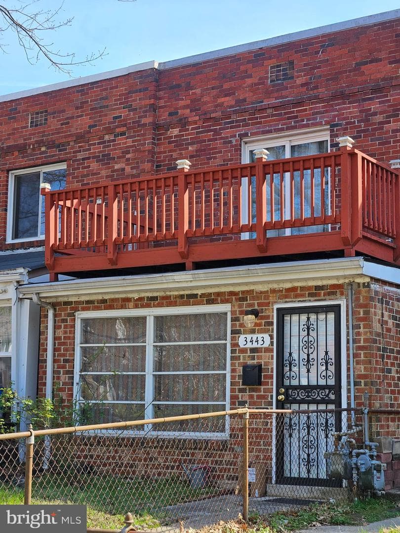 3443 Clay Street NE, Washington