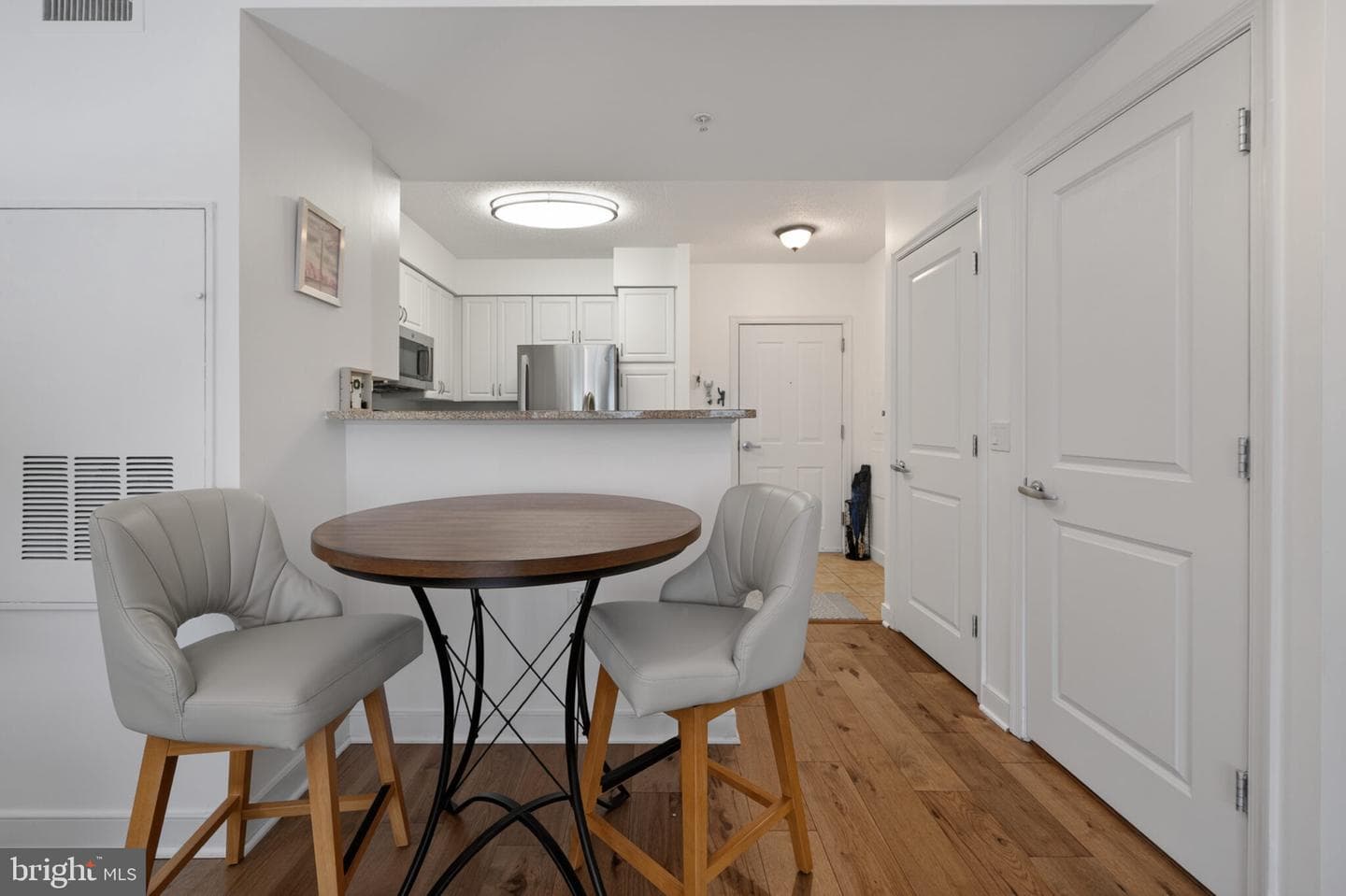 555 Massachusetts Avenue NW #506 photo 44