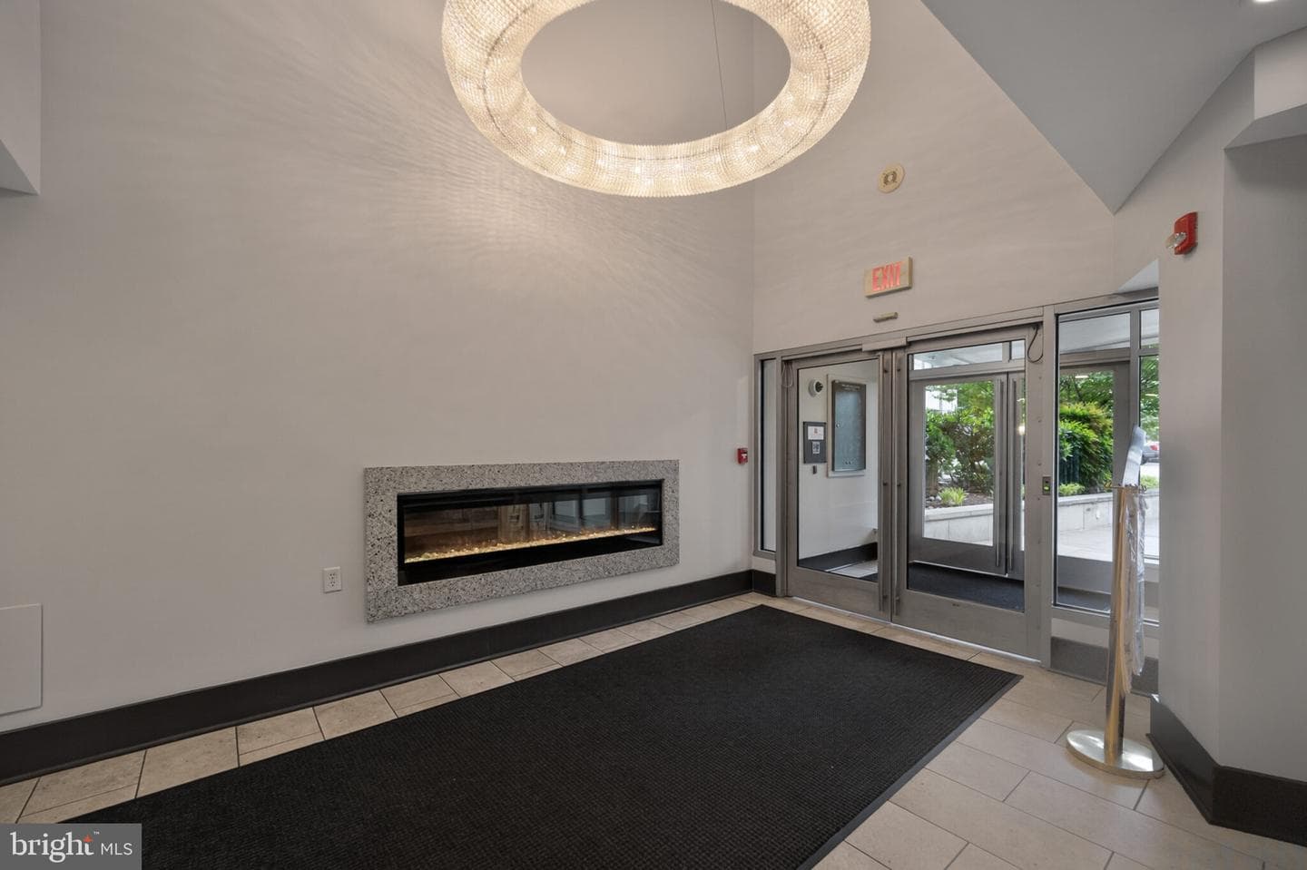 555 Massachusetts Avenue NW #506 photo 60