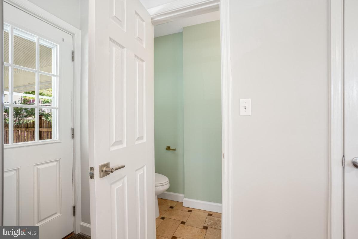 6532 North Capitol Street NW photo 13