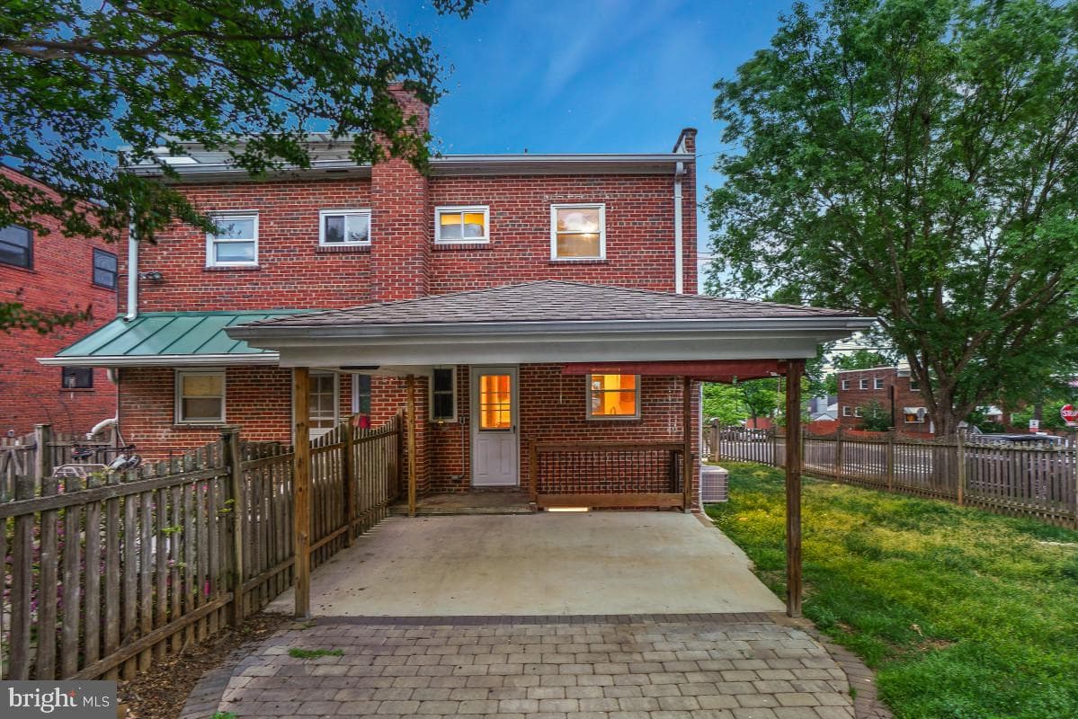 6532 North Capitol Street NW photo 34