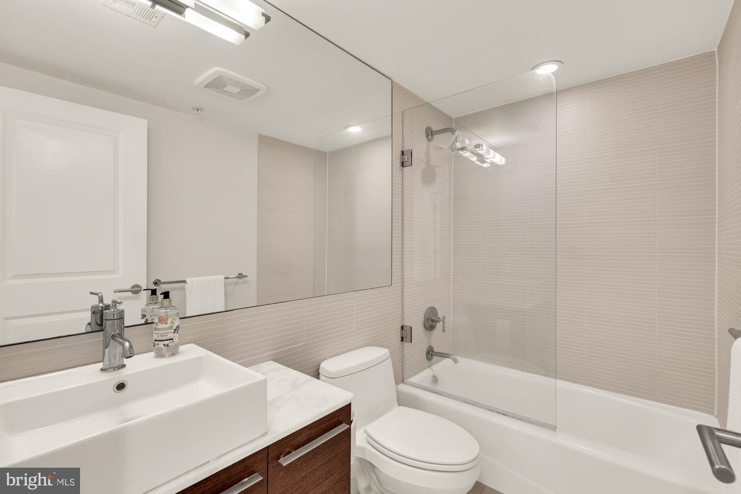 2818 Connecticut Avenue NW #7 photo 19
