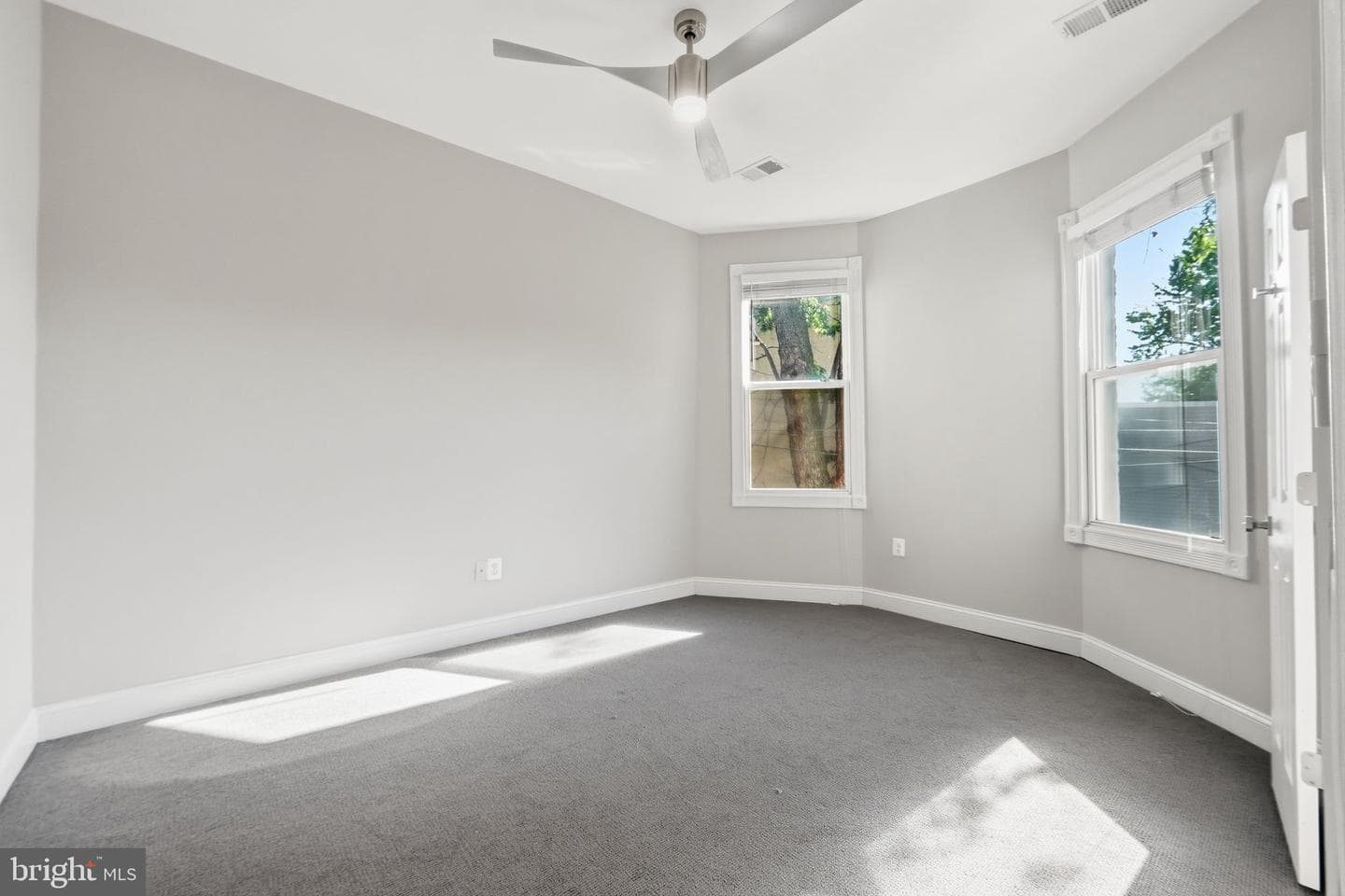 706 12th Street NE photo 26