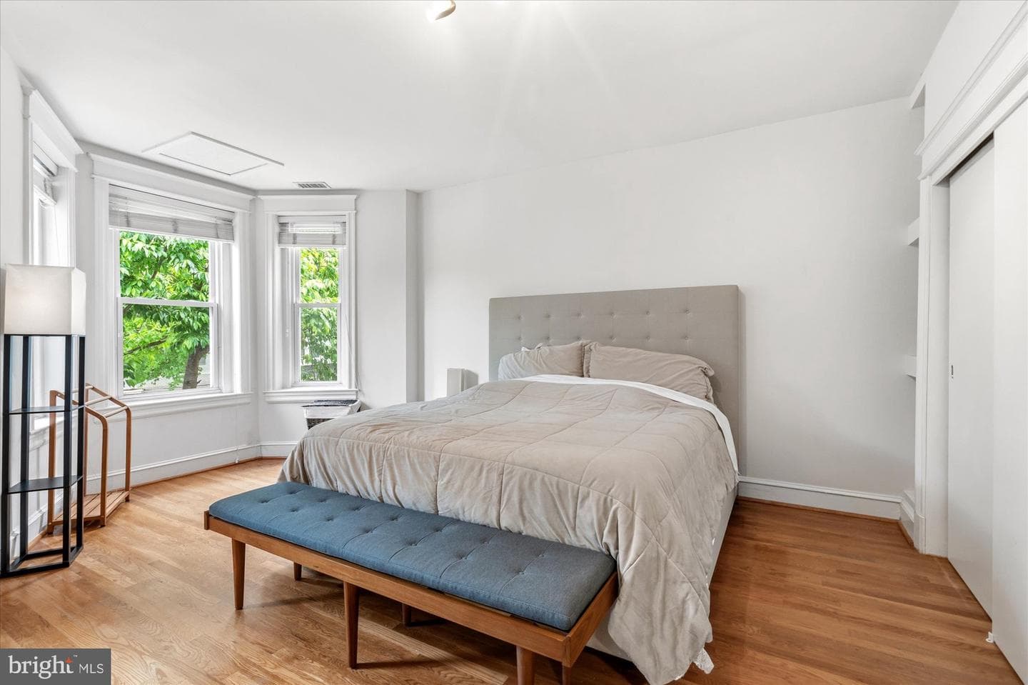 1032 Kenyon Street NW photo 14