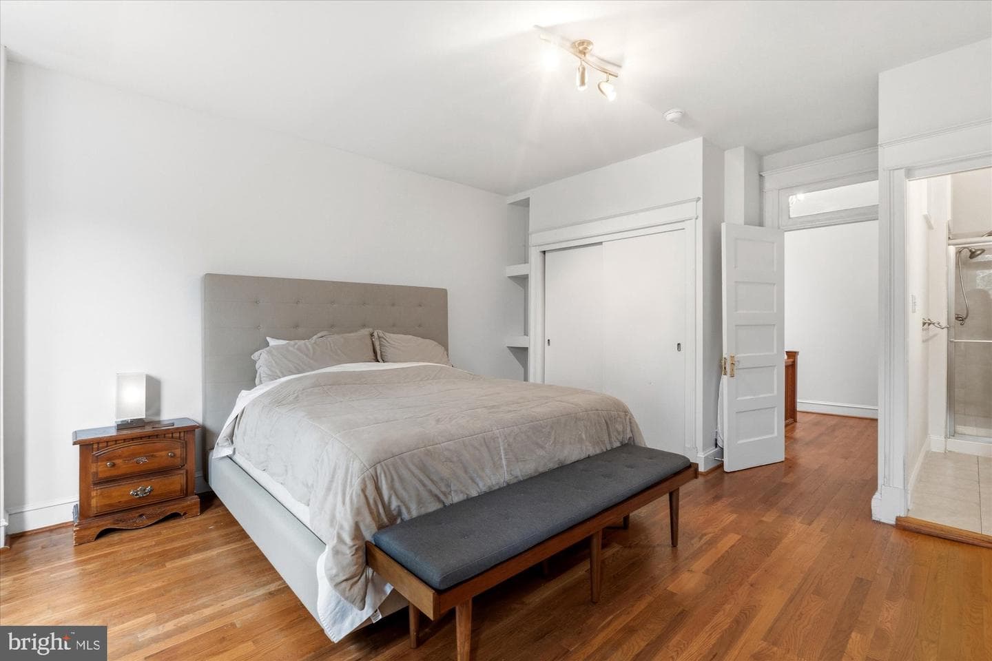 1032 Kenyon Street NW photo 15