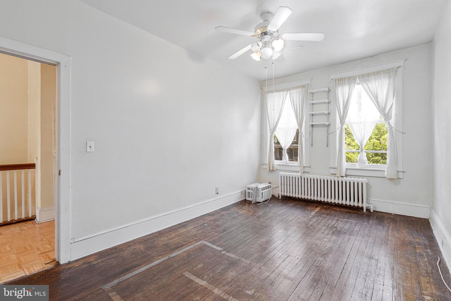 634 Irving Street NW photo 23