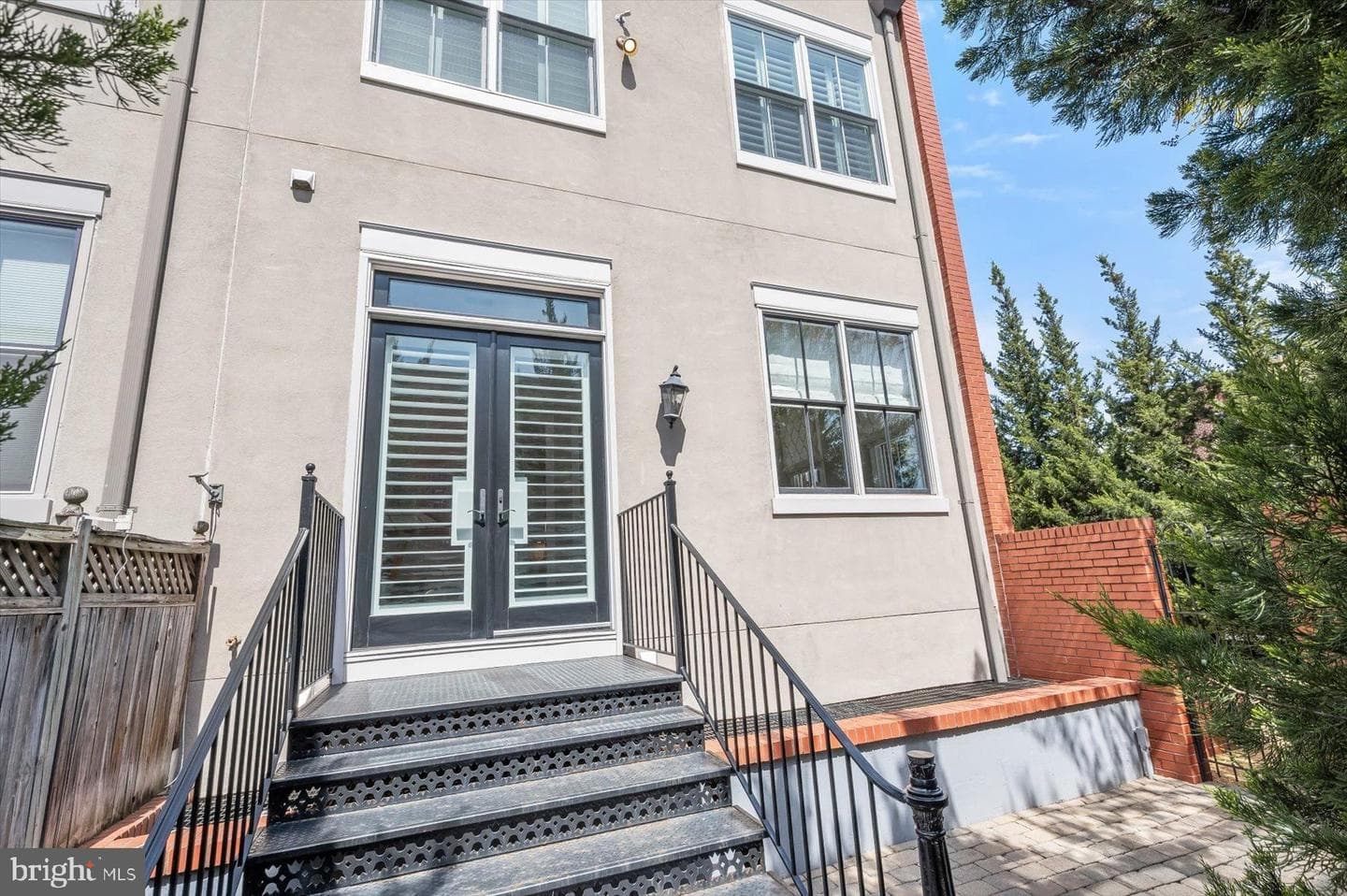 419 G Street SE photo 43