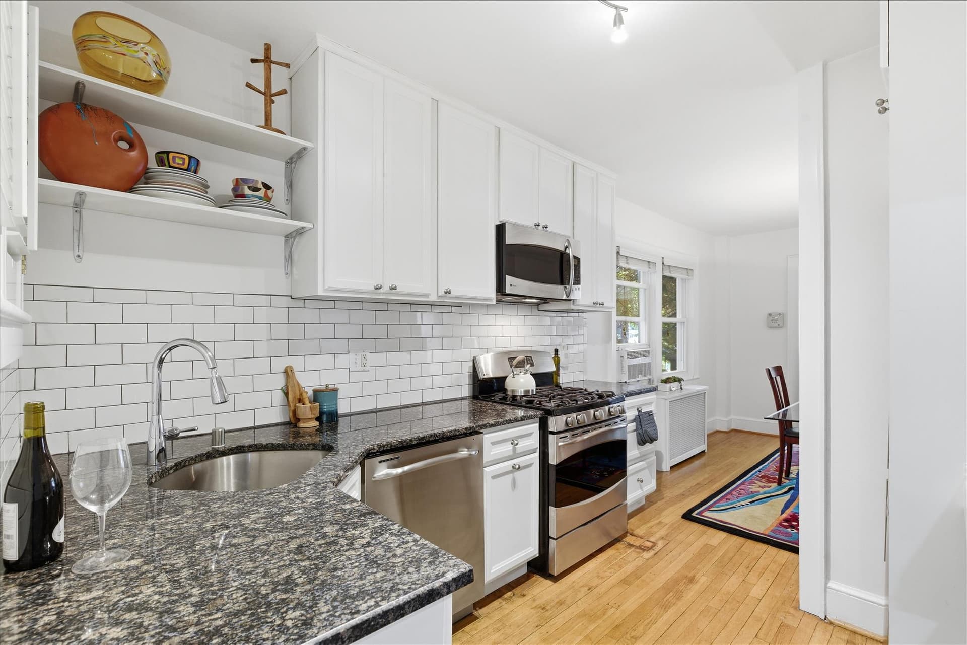 203 Peabody Street NW photo 16