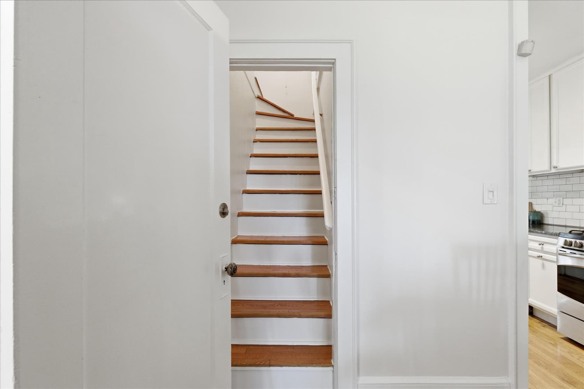 203 Peabody Street NW photo 38