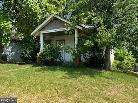 4854 Brooks Street NE, Washington