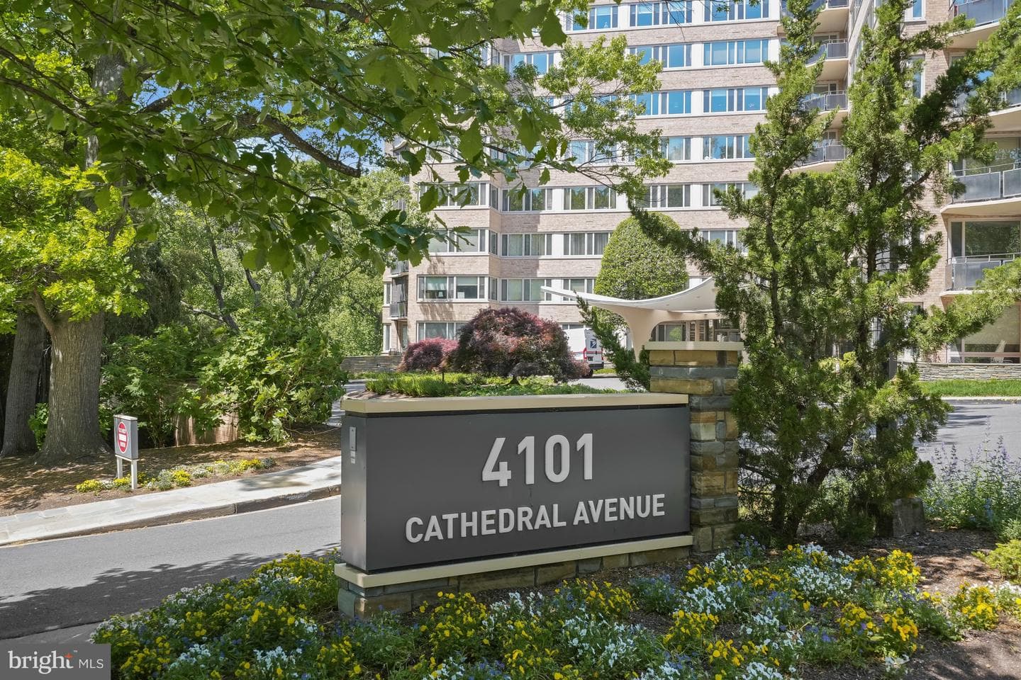 4101 Cathedral Avenue NW #504, Washington