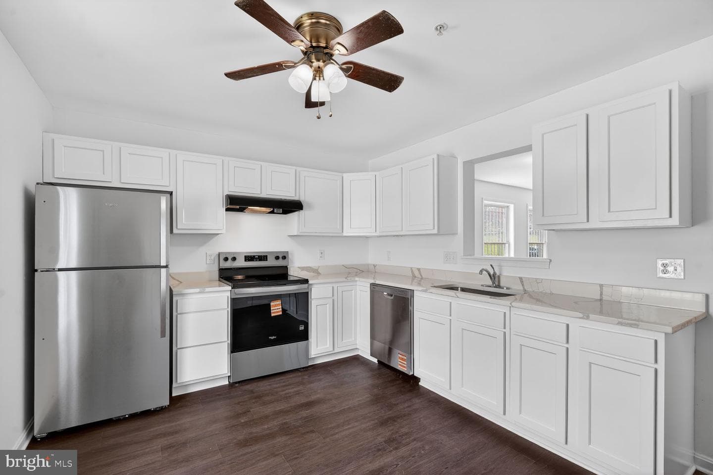 227 54th Street NE photo 5