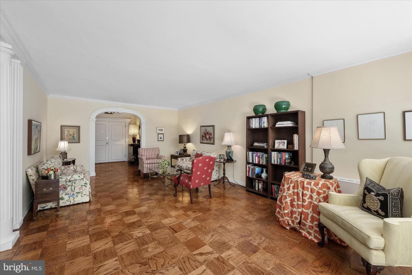 4100 Cathedral Avenue NW #717 photo 10