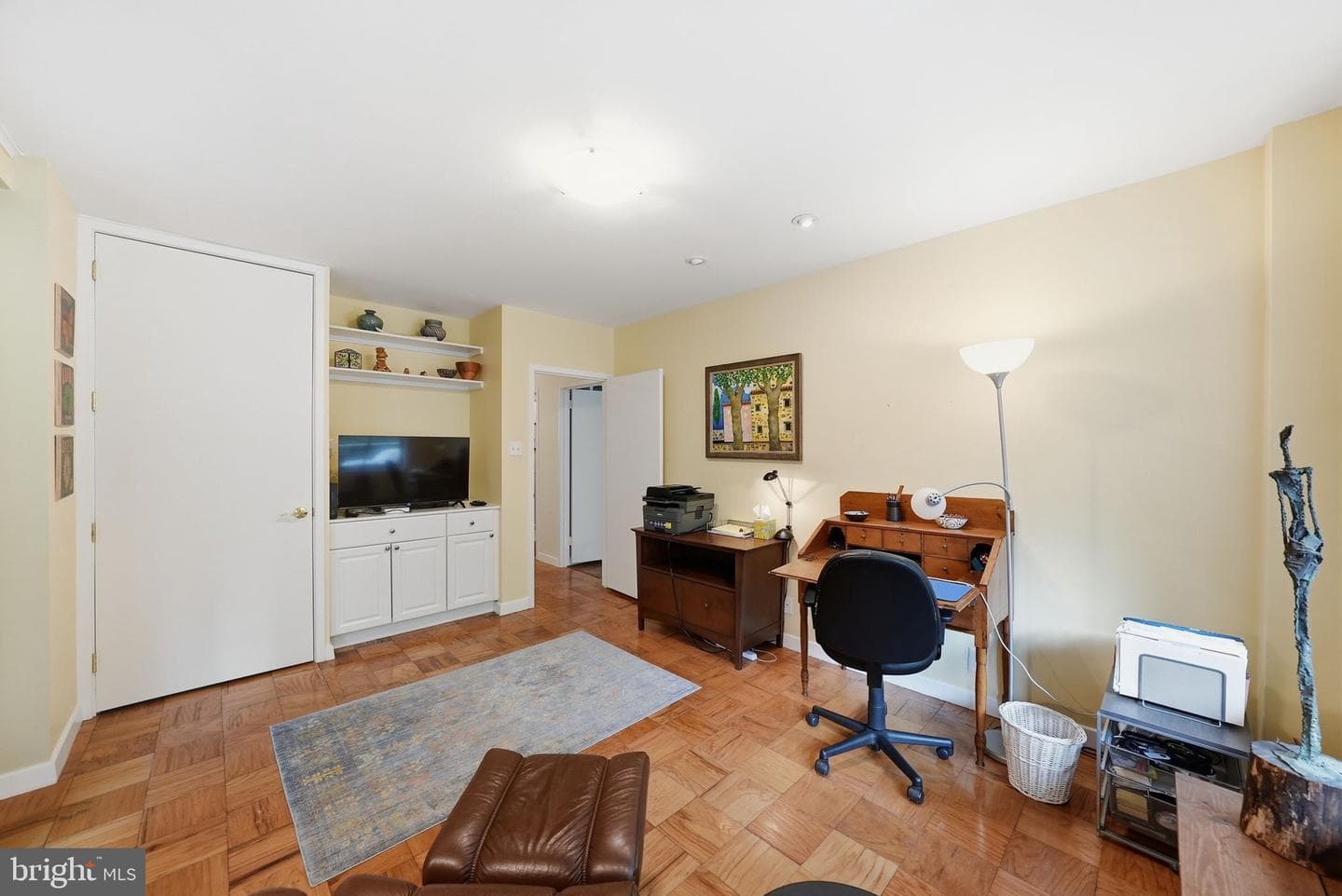 4100 Cathedral Avenue NW #820 photo 17