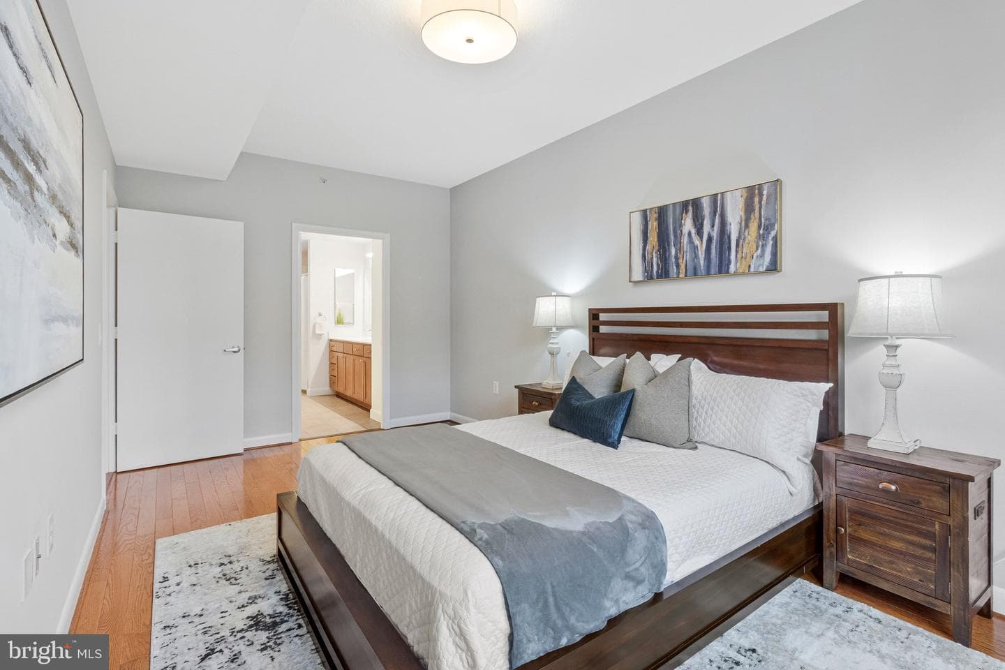 400 Massachusetts Avenue NW #803 photo 16